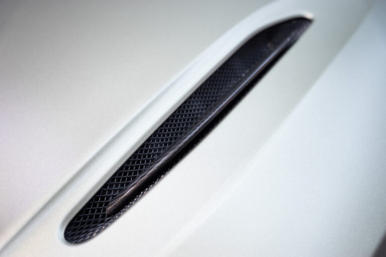 Aston Martin DBX 707 4