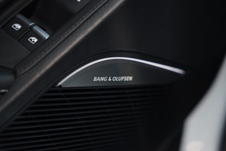 Audi R8 V10 Plus Spyder 5