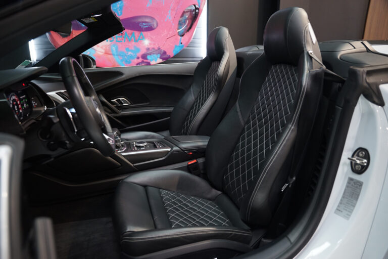 Audi R8 V10 Plus Spyder 5