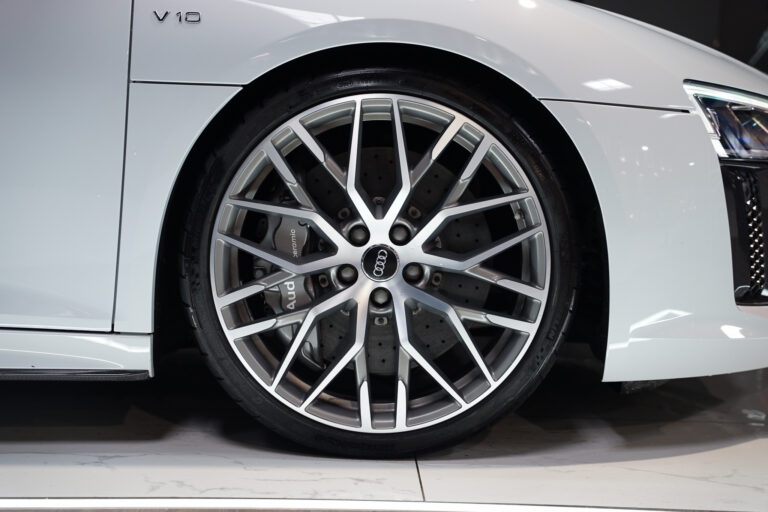 Audi R8 V10 Plus Spyder 5