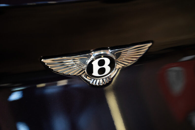 Bentley Bentayga 4