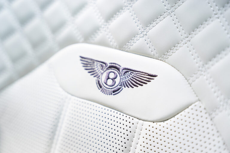 Bentley Bentayga 4