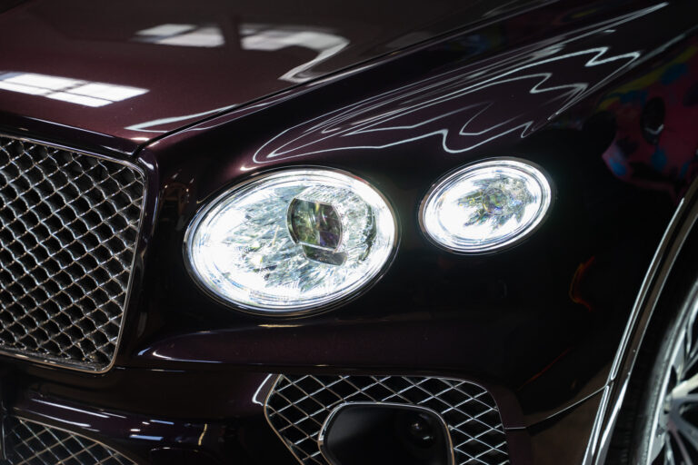 Bentley Bentayga 4