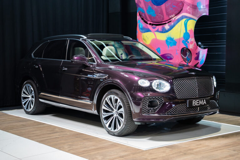 Bentley Bentayga 4