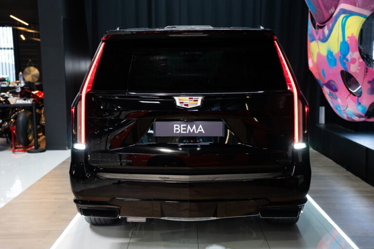 Cadillac Escalade Sport Platinum 6