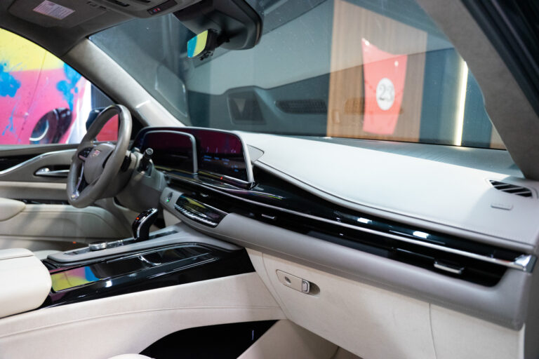 Cadillac Escalade Sport Platinum 6