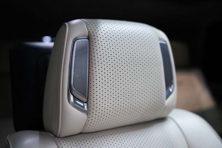 Cadillac Escalade Sport Platinum 6