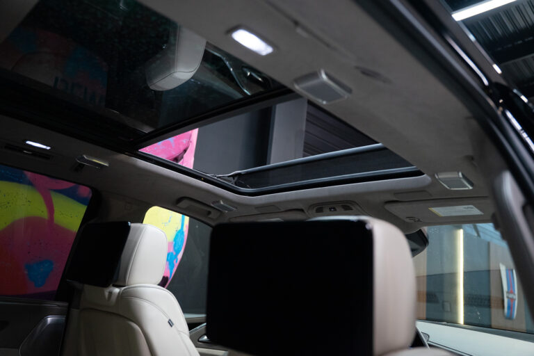 Cadillac Escalade Sport Platinum 6