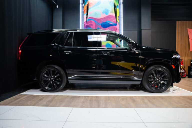 Cadillac Escalade Sport Platinum 6
