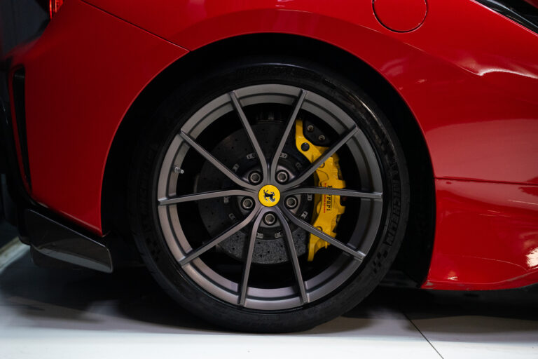 Ferrari 488 Pista 3