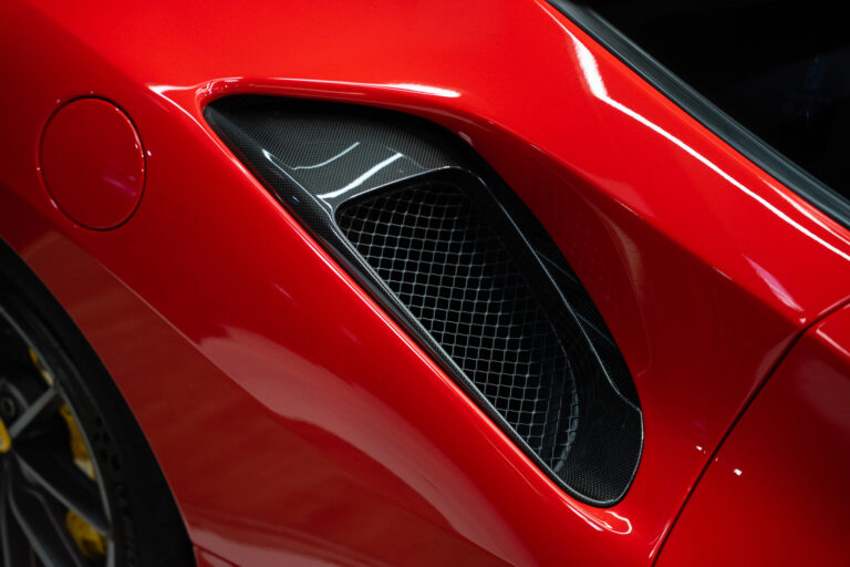 Ferrari 488 Pista 3