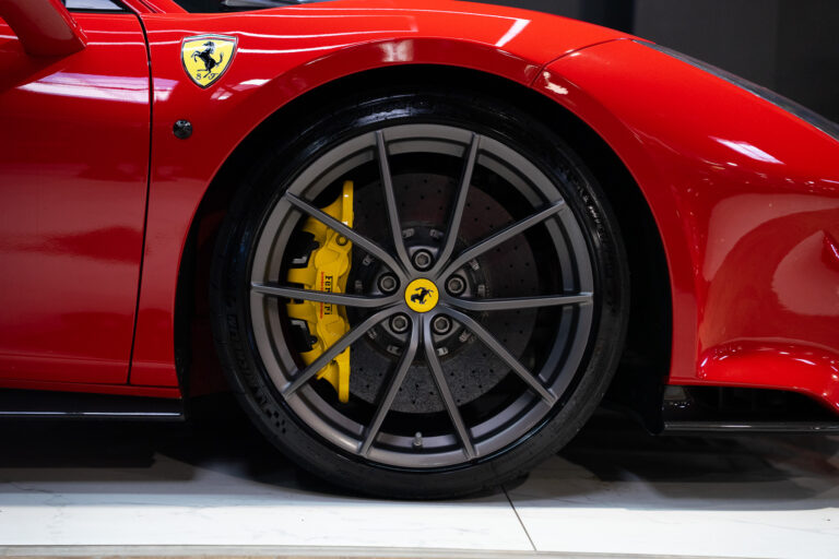 Ferrari 488 Pista 3