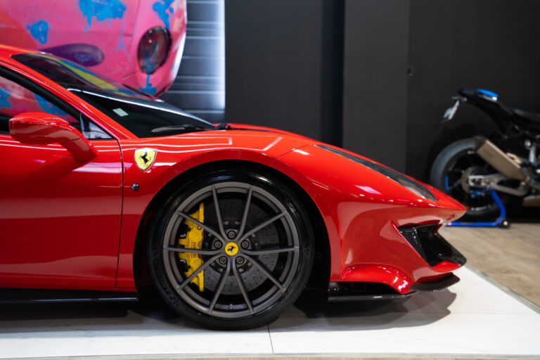Ferrari 488 Pista 3