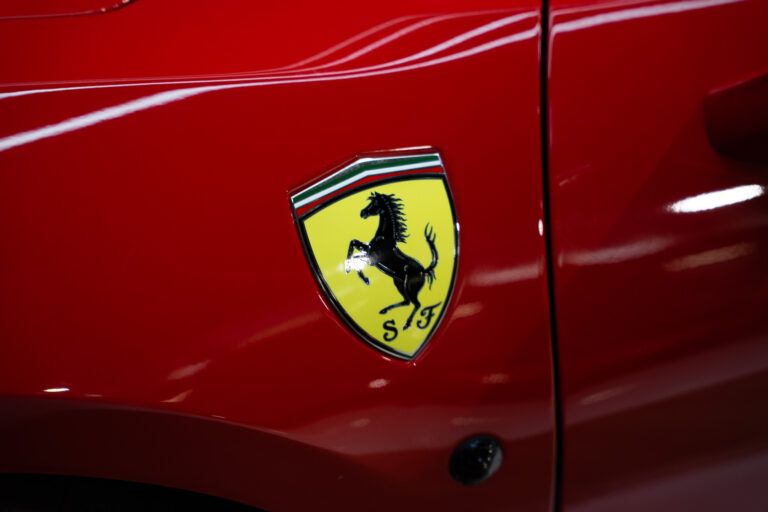 Ferrari 488 Pista 3