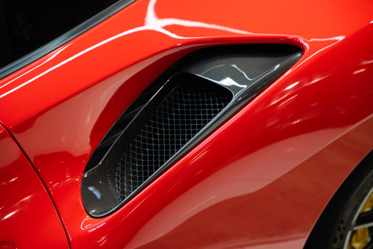 Ferrari 488 Pista 3