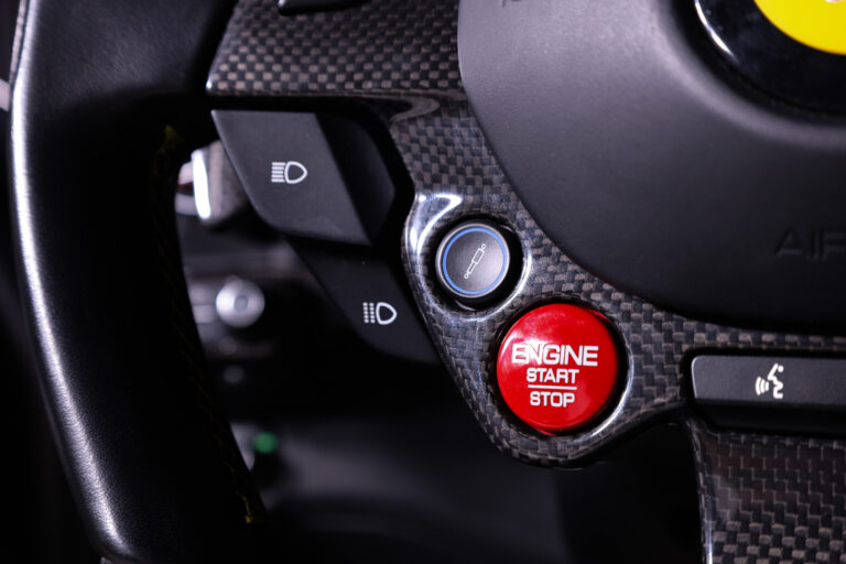 Ferrari 812 Superfast 6
