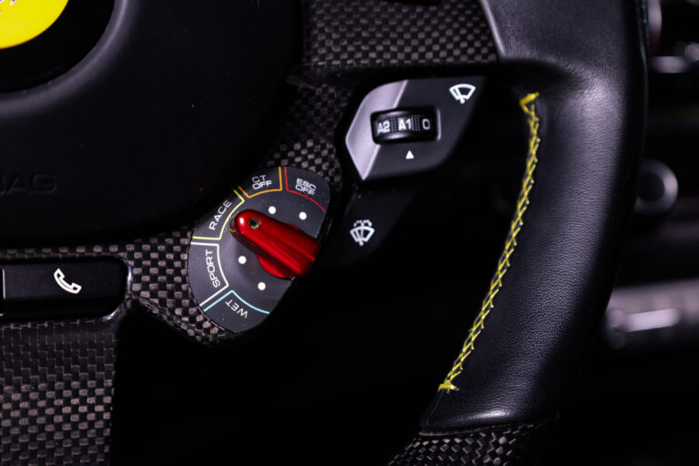 Ferrari 812 Superfast 6