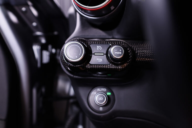 Ferrari 812 Superfast 6