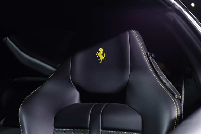 Ferrari 812 Superfast 6