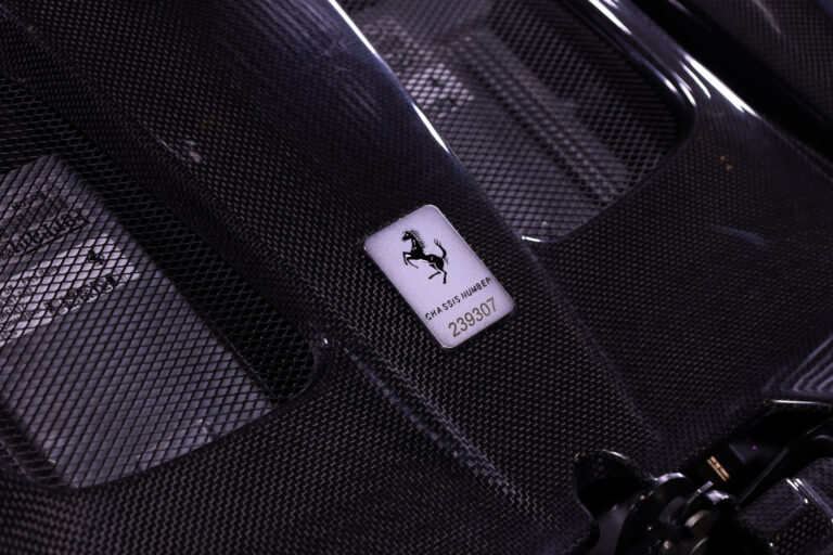 Ferrari 812 Superfast 6