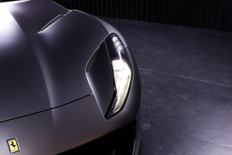 Ferrari 812 Superfast 6