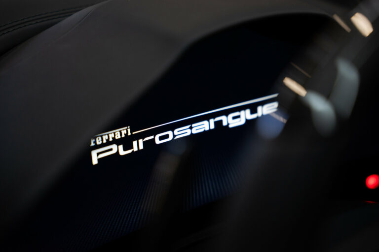 Ferrari Purosangue 6