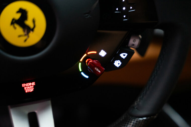 Ferrari Purosangue 6