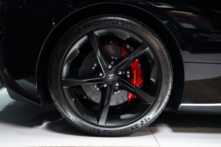 Ferrari SF90 Spider 4