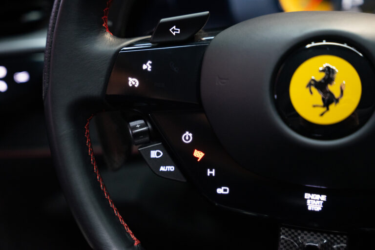 Ferrari SF90 Spider 4