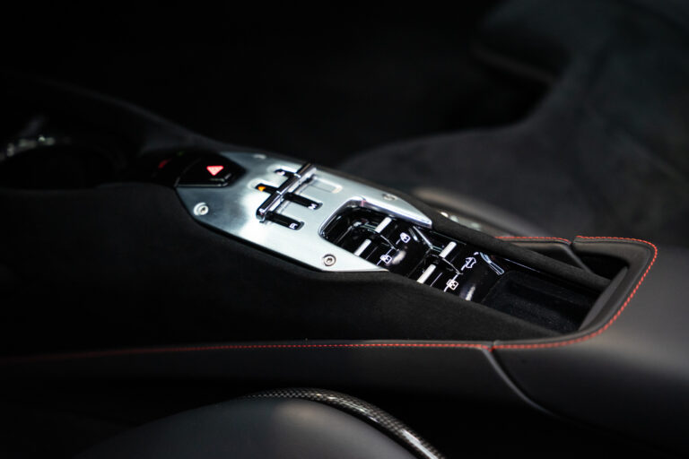 Ferrari SF90 Spider 4