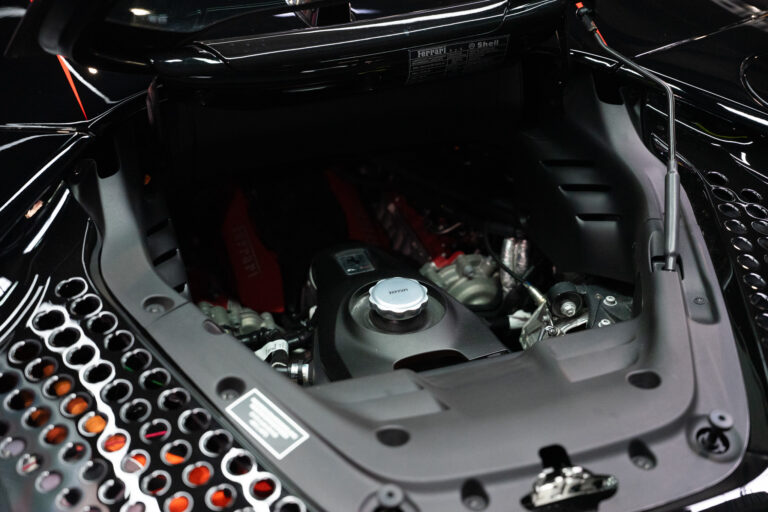 Ferrari SF90 Spider 4