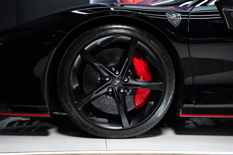 Ferrari SF90 Spider 4