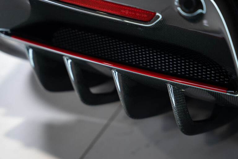 Ferrari SF90 Spider 4