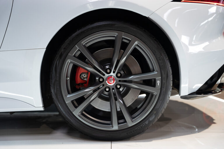 Jaguar F-Type SVR Cabriolet 5