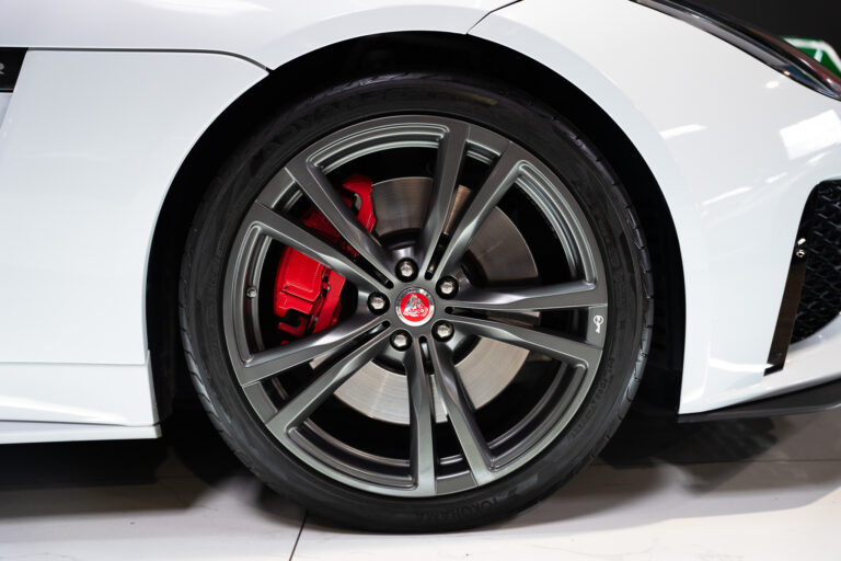Jaguar F-Type SVR Cabriolet 5