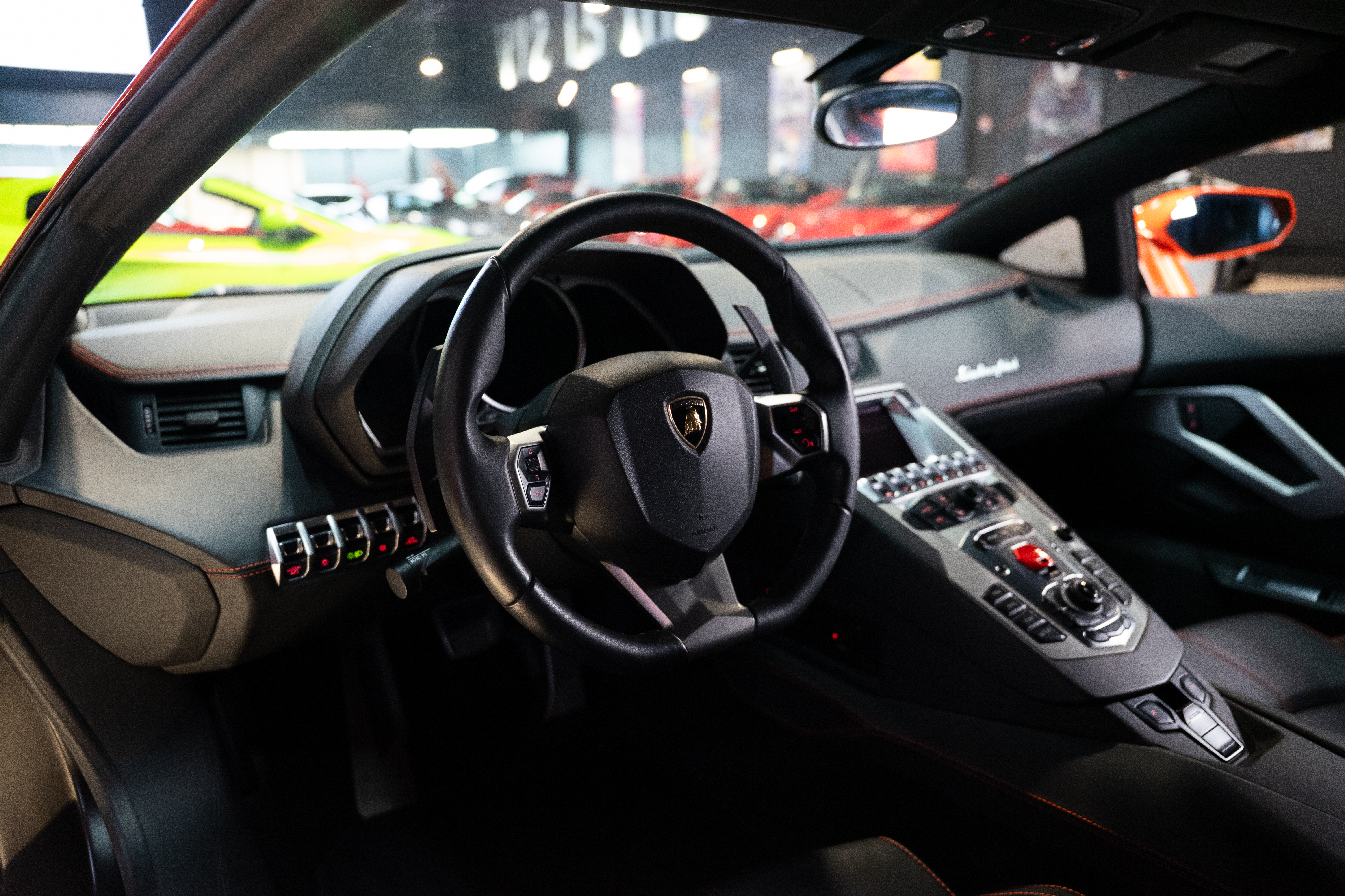 Lamborghini Aventador LP 700-4 6