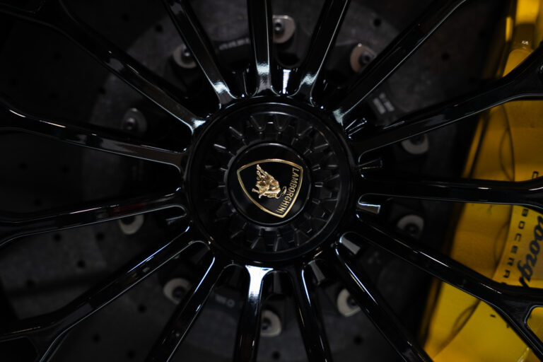 Lamborghini Aventador SV Roadster 6