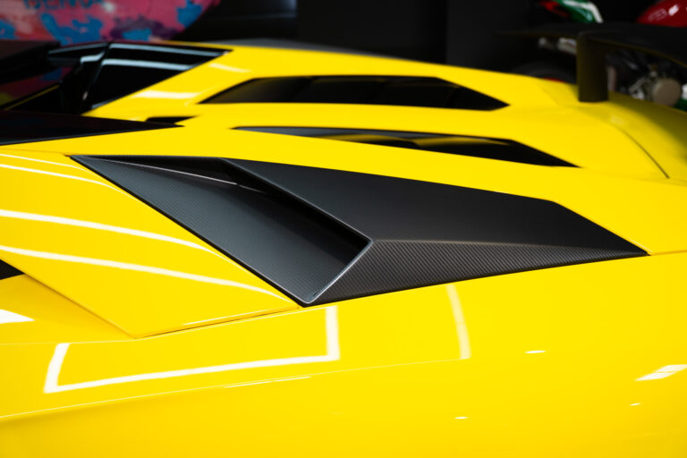 Lamborghini Aventador SV Roadster 6
