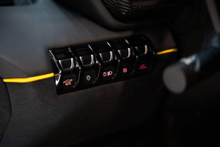 Lamborghini Aventador SV Roadster 6
