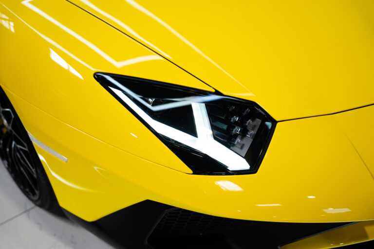 Lamborghini Aventador SV Roadster 6