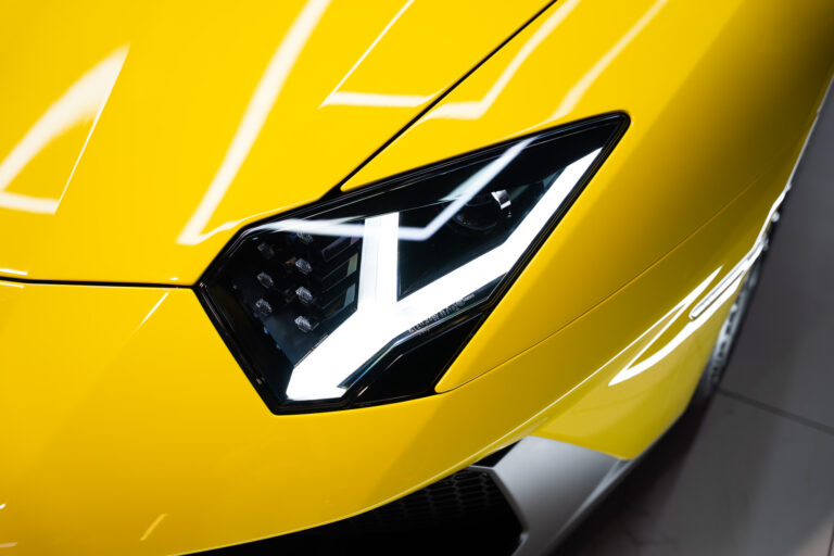 Lamborghini Aventador SV Roadster 6