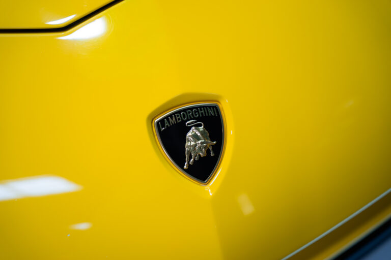 Lamborghini Aventador SV Roadster 6