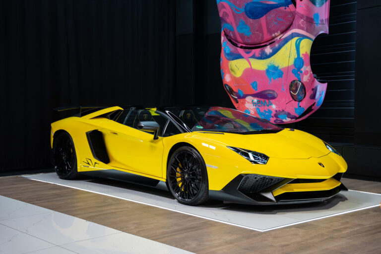 Lamborghini Aventador SV Roadster 6