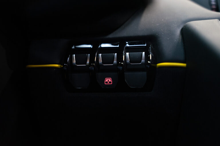 Lamborghini Aventador SV Roadster 6