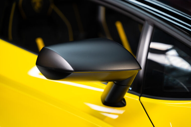 Lamborghini Aventador SV Roadster 6