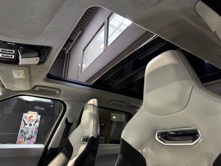 Land Rover Range Rover Sport SVR Carbon Edition 5