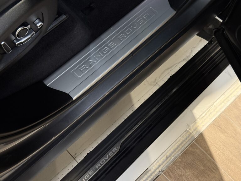Land Rover Range Rover Sport SVR Carbon Edition 5