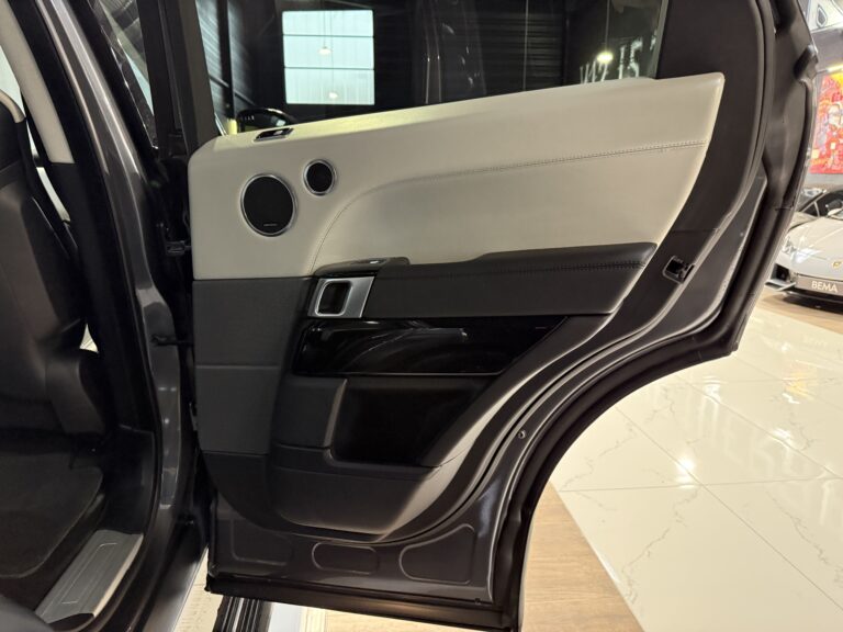 Land Rover Range Rover Sport SVR Carbon Edition 5