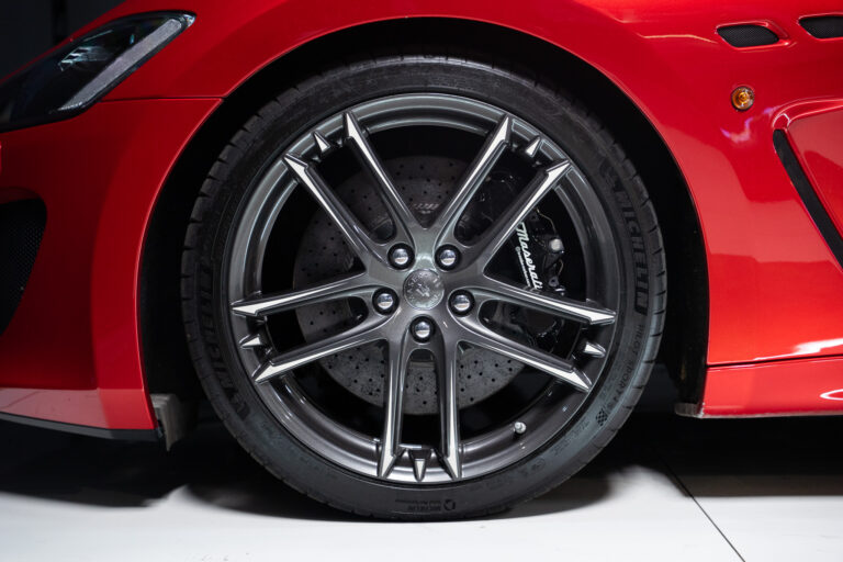 Maserati GranTurismo MC Stradale 4
