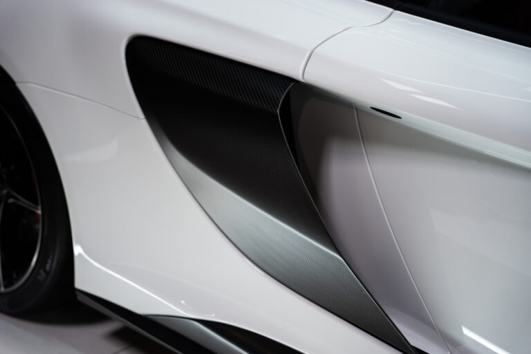 McLaren 675LT Coupé 3